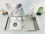 Combo bộ Chậu rửa bát Gento Inox chống xước GT04-7848 New và vòi rút vuông - Ảnh 3