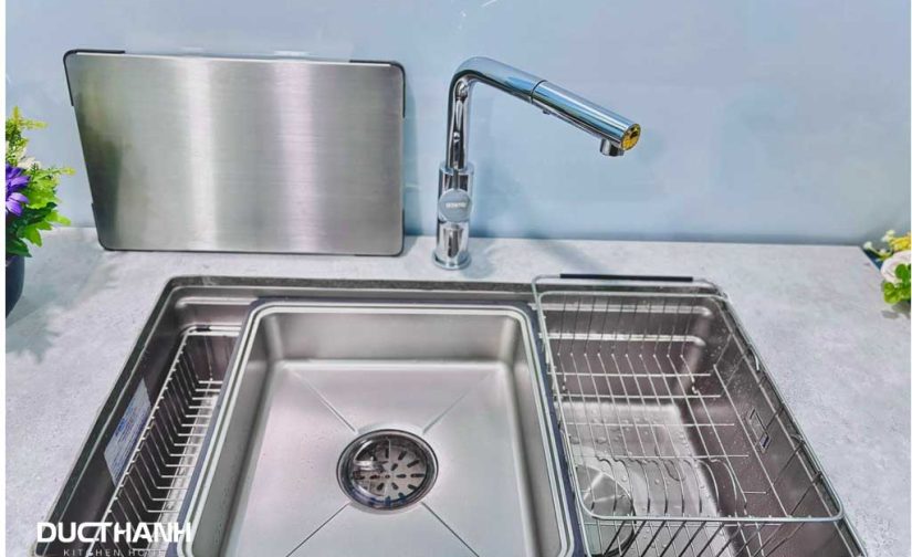 Bộ Combo Chậu rửa bát 1 hố Inox chống xước GT04-7645 New và vòi rửa bát