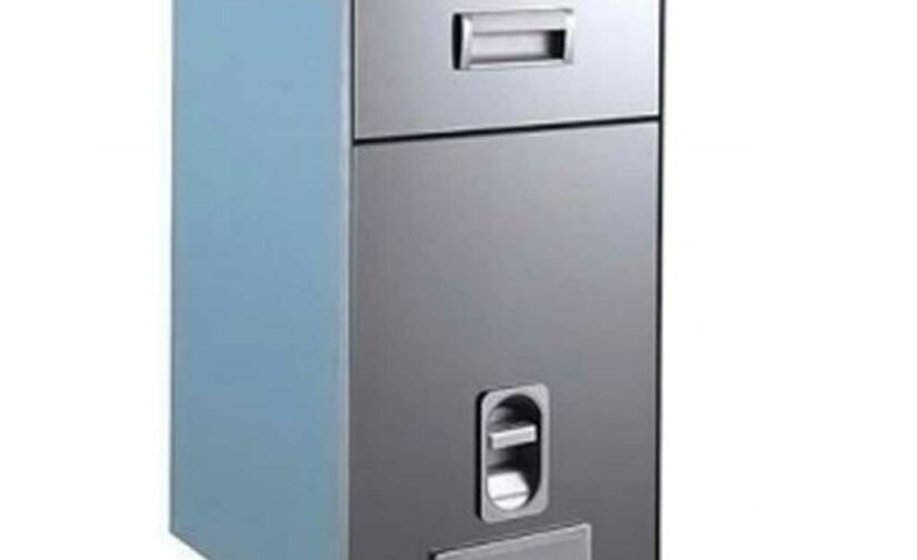 Thùng gạo Euroglod mặt gương màu bạc điện tử GB301S